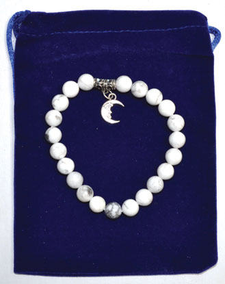 8mm Howlite & Cresent Moon bracelet - Click Image to Close