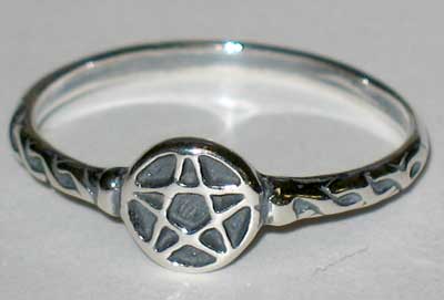 Pentagram ring size 6 sterling - Click Image to Close