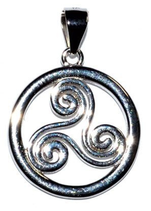 5/8" Trinity Spiral sterling pendant - Click Image to Close