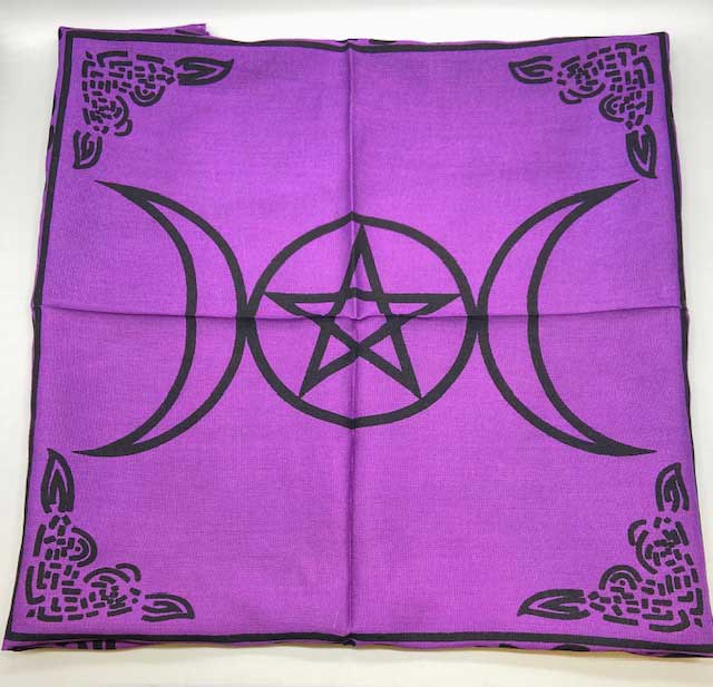 18"x18" Triple Moon Pentagram altar cloth - Click Image to Close
