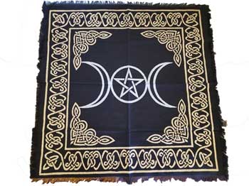 Triple Moon Pentagram altar/tarot