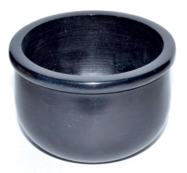 Black Stone Scrying Bowl 3" - Click Image to Close